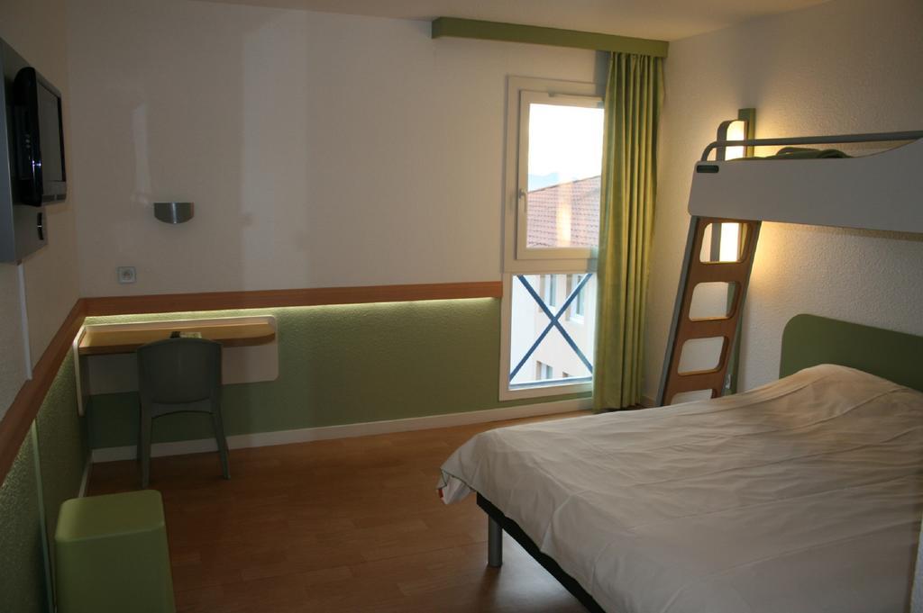 Ibis Budget Cannes Μουζέν Δωμάτιο φωτογραφία